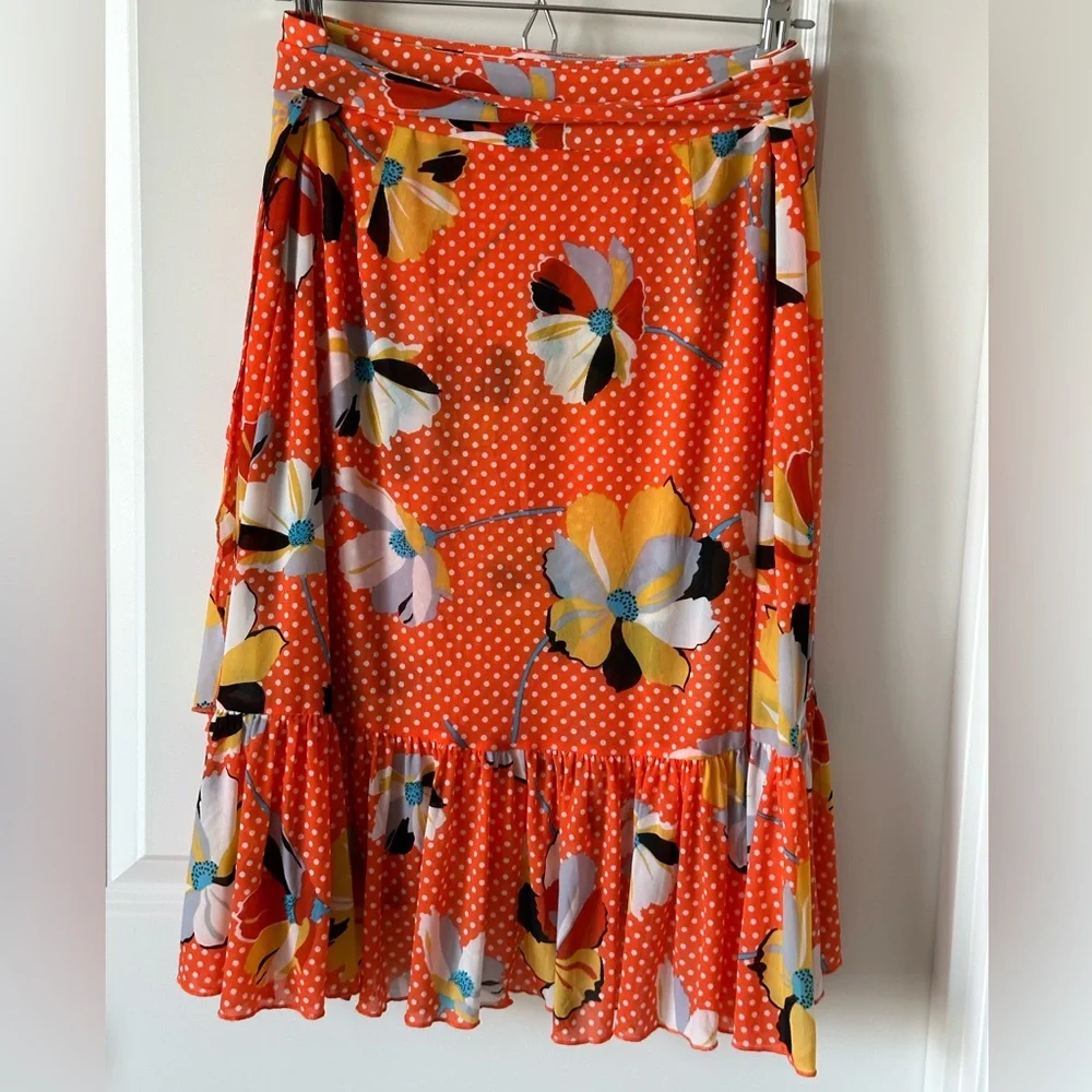 CAbi features playful